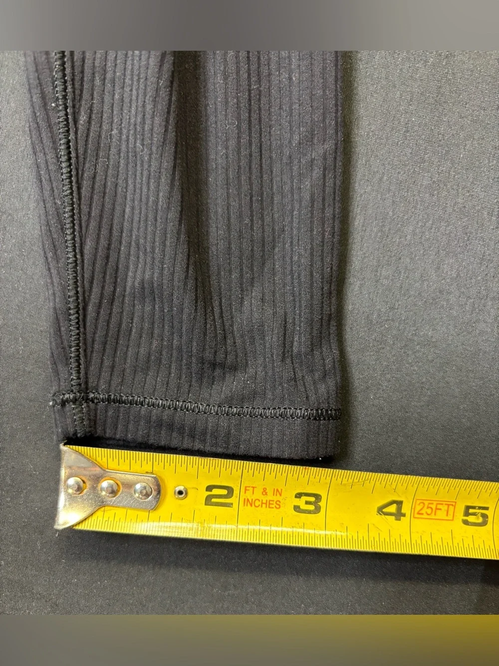 Lululemon Black Ribbed Ruched Long Sleeve Crop Top Size 8 - Picture 8 of 11